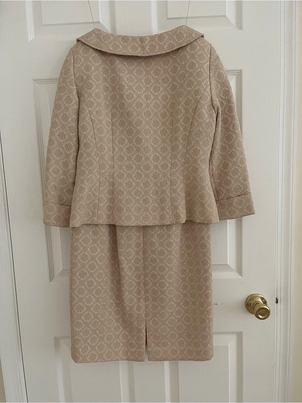 Vintage Maggy London Beige Jacquard Two-Piece Skirt Set - Picture 2 of 6